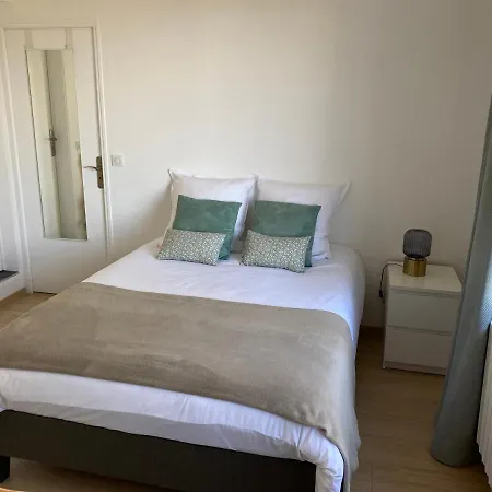 Δωμάτια σε οικογενειακή κατοικία Montagnards